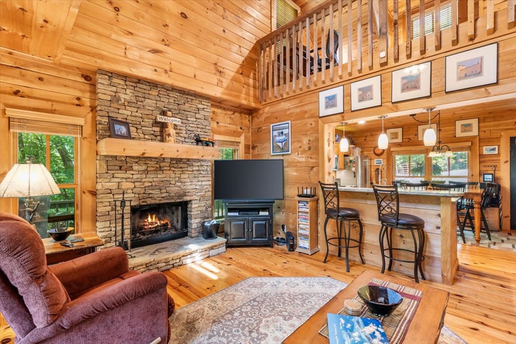 808 Granite Drive Property Photo 4