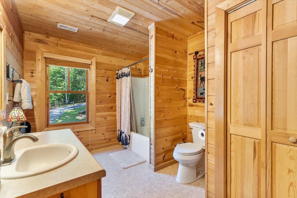 808 Granite Drive Property Photo 22