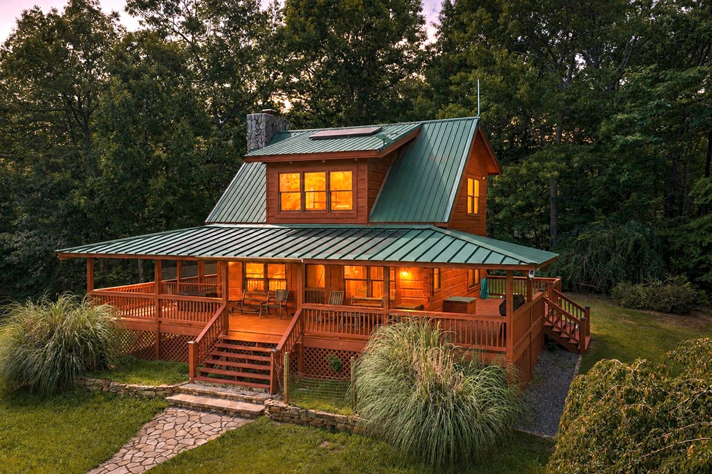 196 Creek Camp Road Property Photo 3