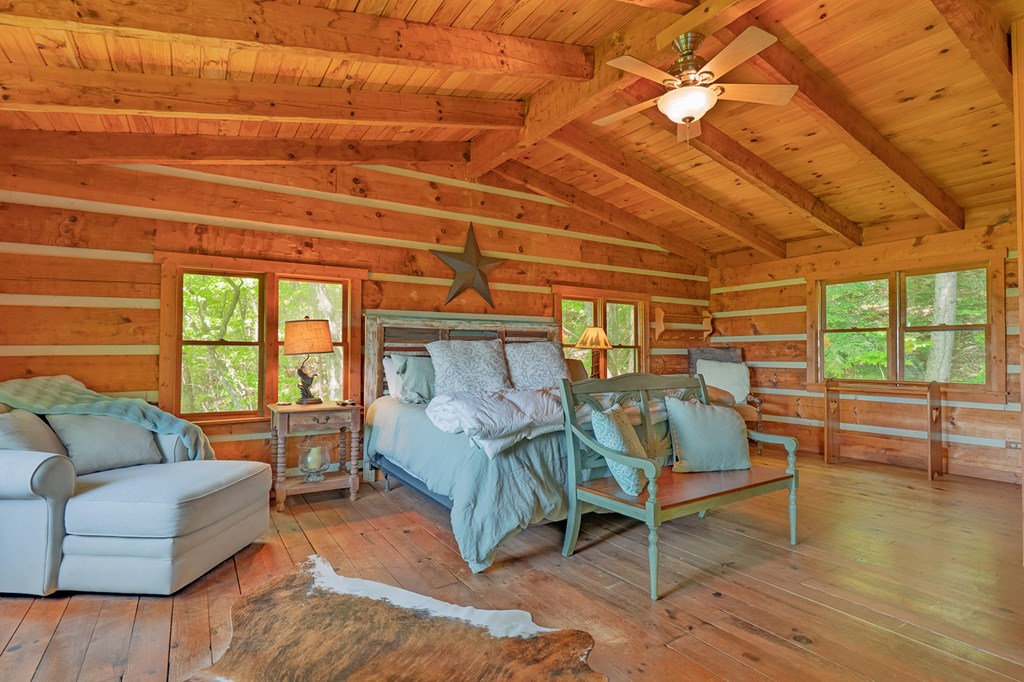 1049 Rockwater Road Property Photo 17