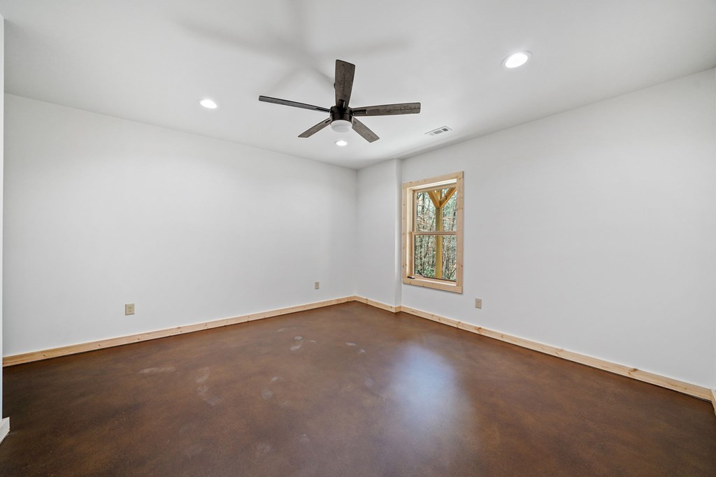 641 Bryant Farm Lane Property Photo 46