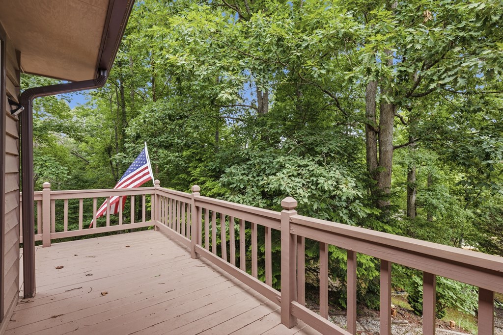 93 Jamie Lane Property Photo 20