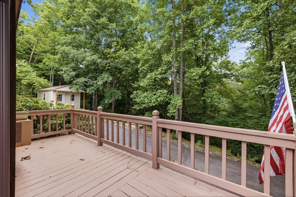 93 Jamie Lane Property Photo 21