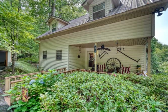 3609 Fodder Creek Road Property Photo 4