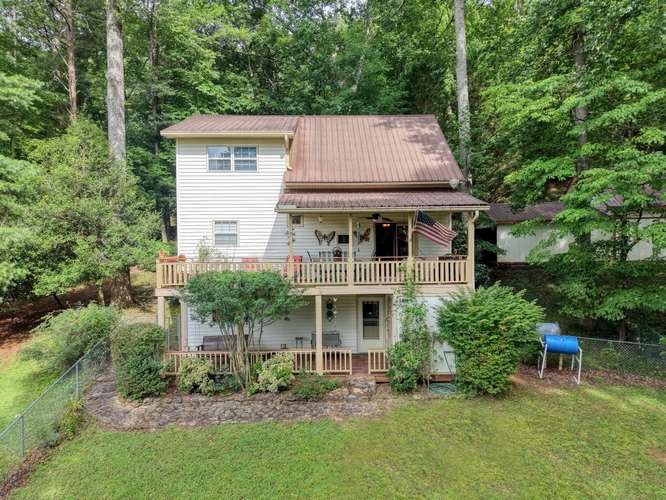 3609 Fodder Creek Road Property Photo 8