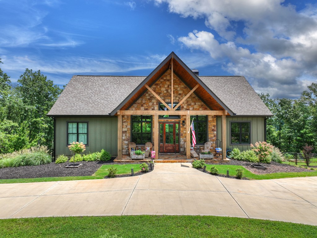 1567 Hap Holt Road Property Photo 10