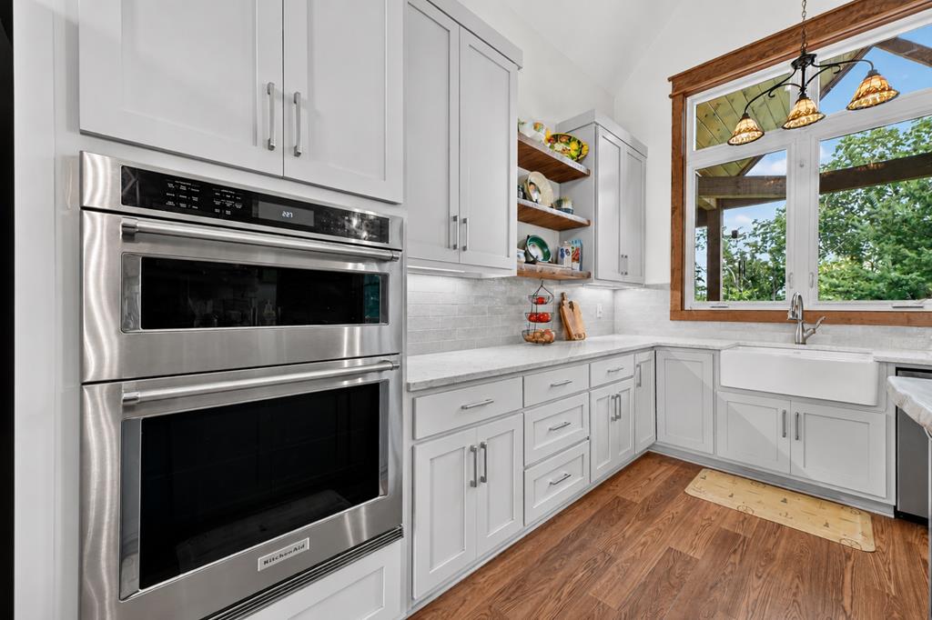 1567 Hap Holt Road Property Photo 25