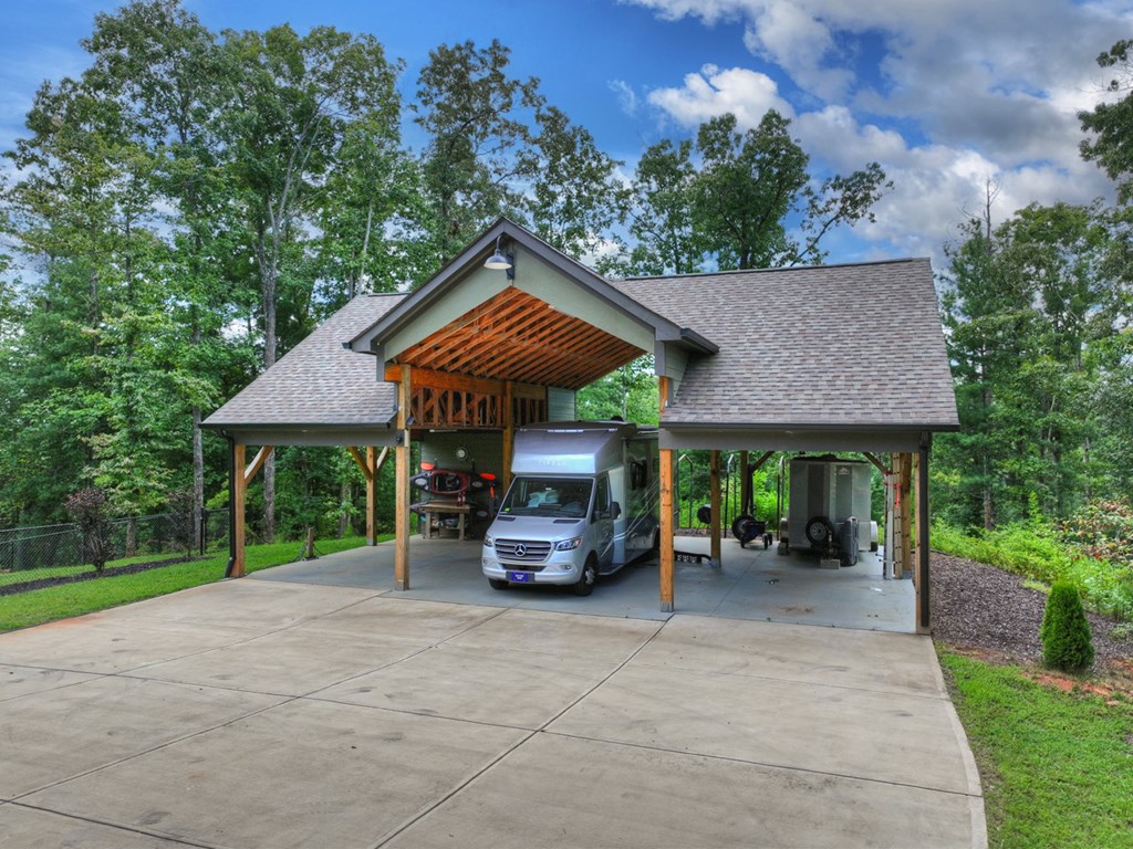1567 Hap Holt Road Property Photo 59