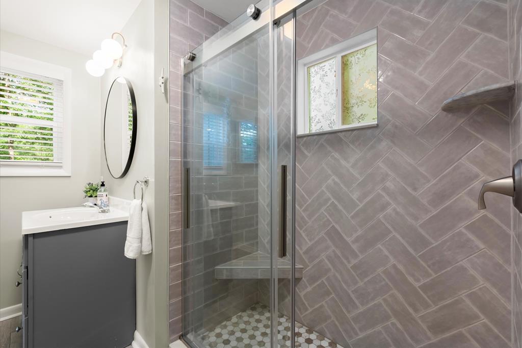 3755 Woods Creek Drive Property Photo 59