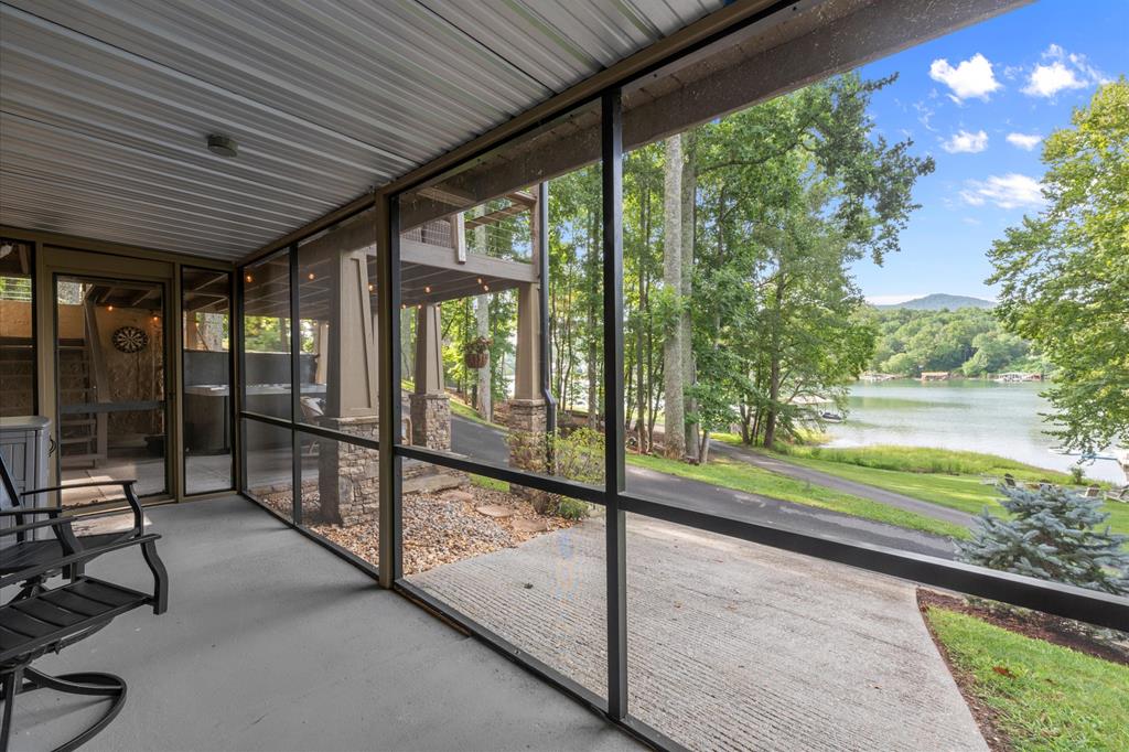 3755 Woods Creek Drive Property Photo 70