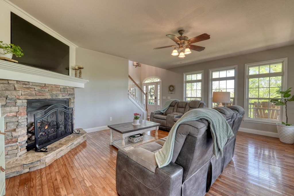 315 Wildwood Brook Property Photo 6