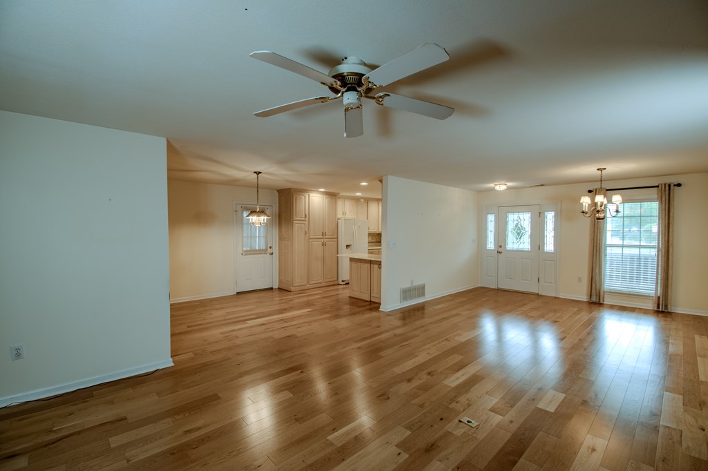 4 Lance Lane Property Photo 5