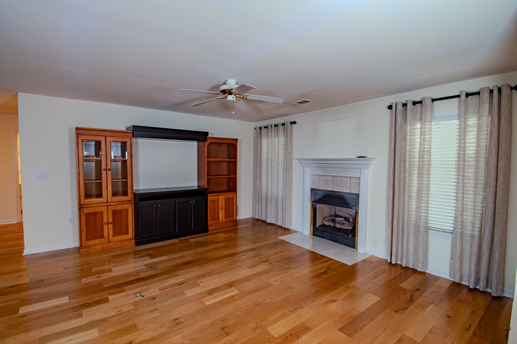 4 Lance Lane Property Photo 9