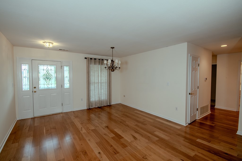 4 Lance Lane Property Photo 17