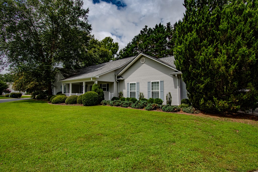 4 Lance Lane Property Photo 38