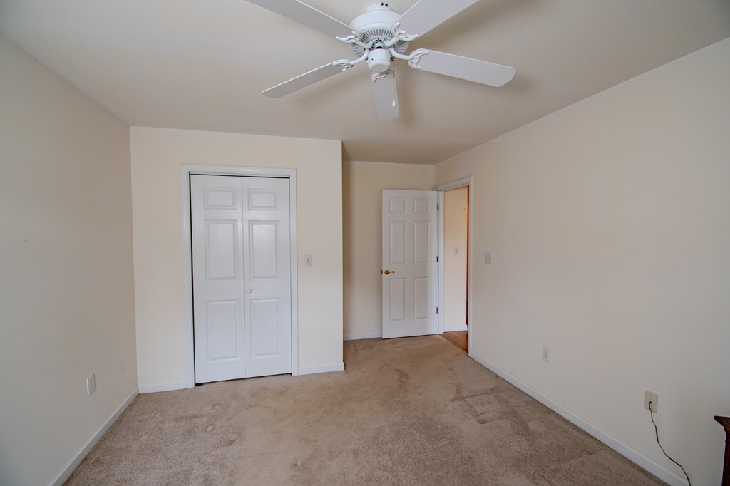 4 Lance Lane Property Photo 45