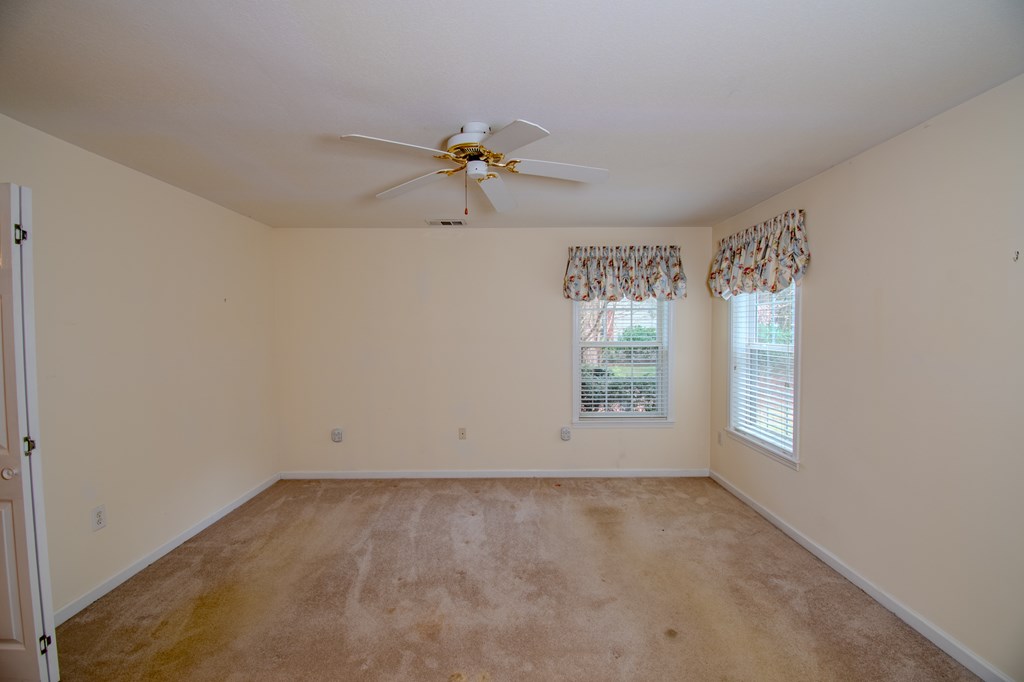 4 Lance Lane Property Photo 46