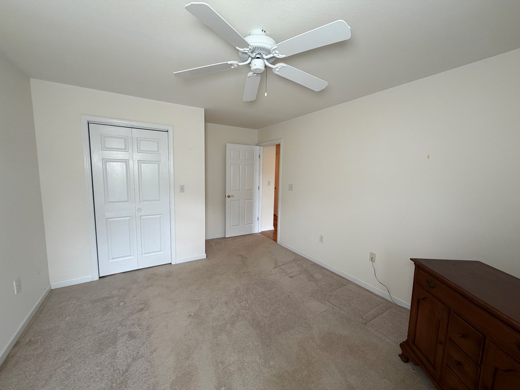 4 Lance Lane Property Photo 53