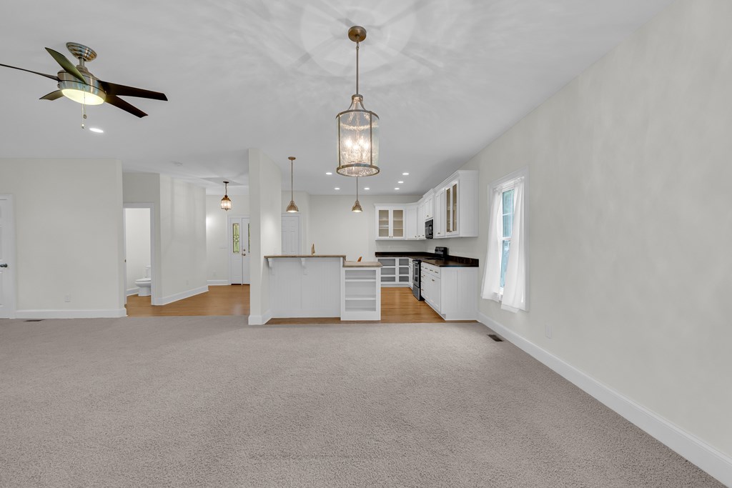 27 Classic Drive Property Photo 19