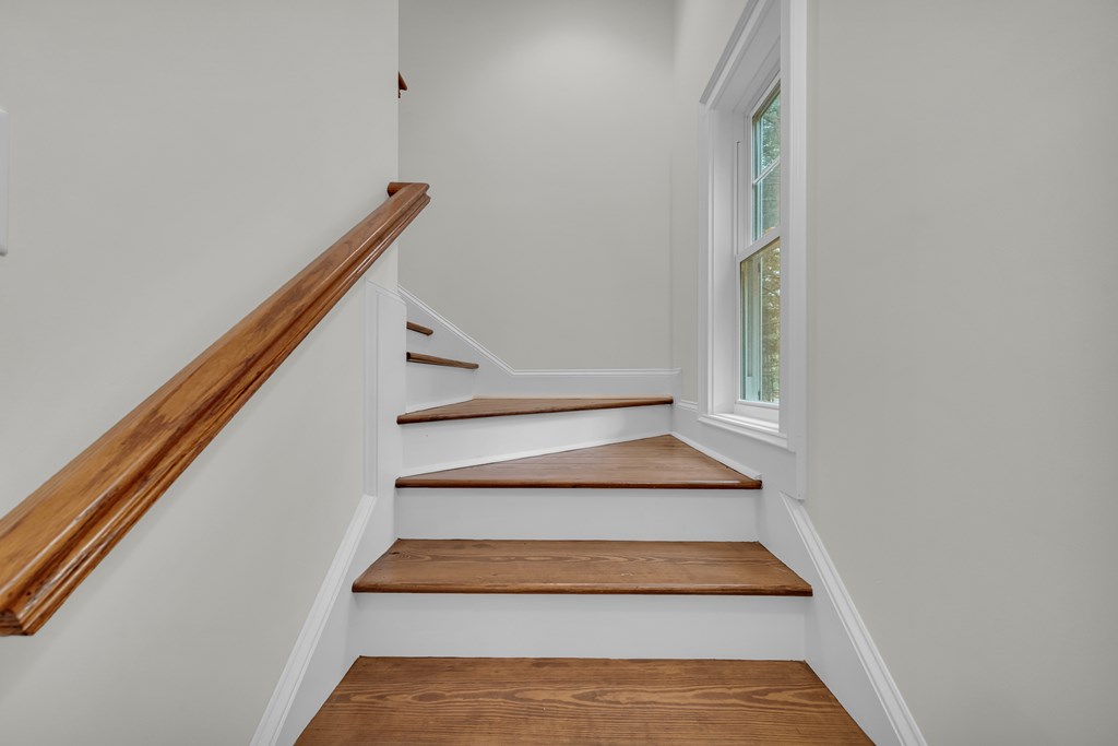 27 Classic Drive Property Photo 25