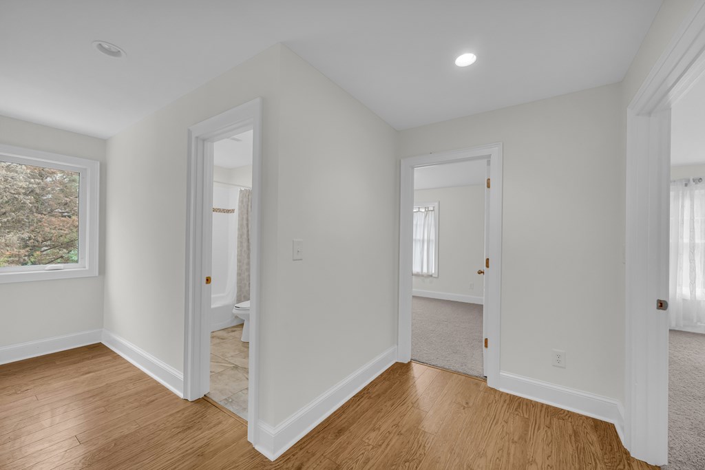 27 Classic Drive Property Photo 32