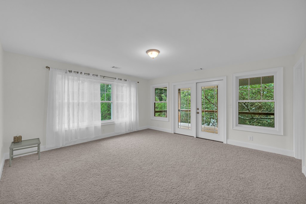 27 Classic Drive Property Photo 34
