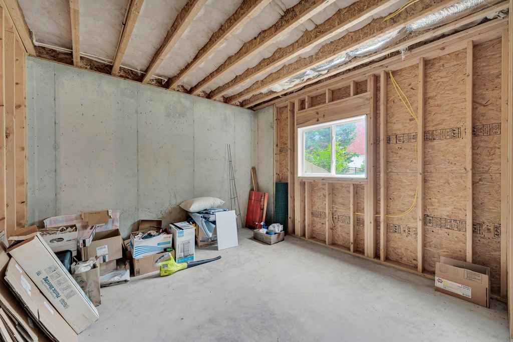 27 Classic Drive Property Photo 57