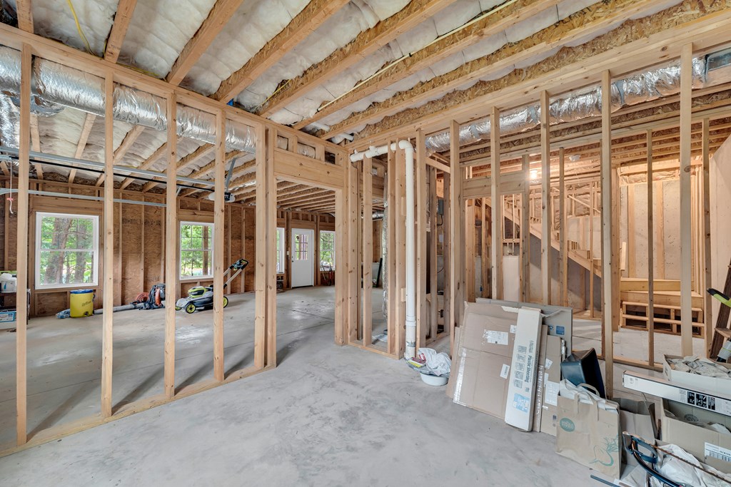 27 Classic Drive Property Photo 58