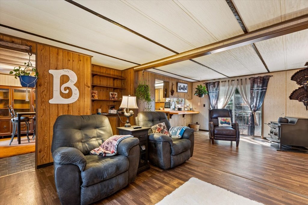 476 Claude Rogers Road Property Photo 12