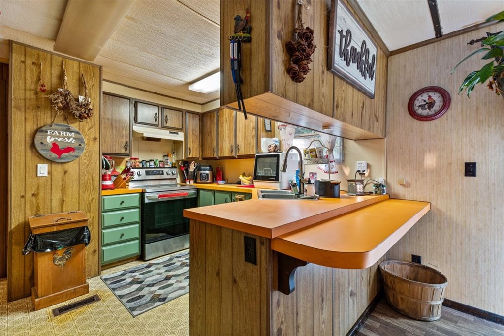 476 Claude Rogers Road Property Photo 16