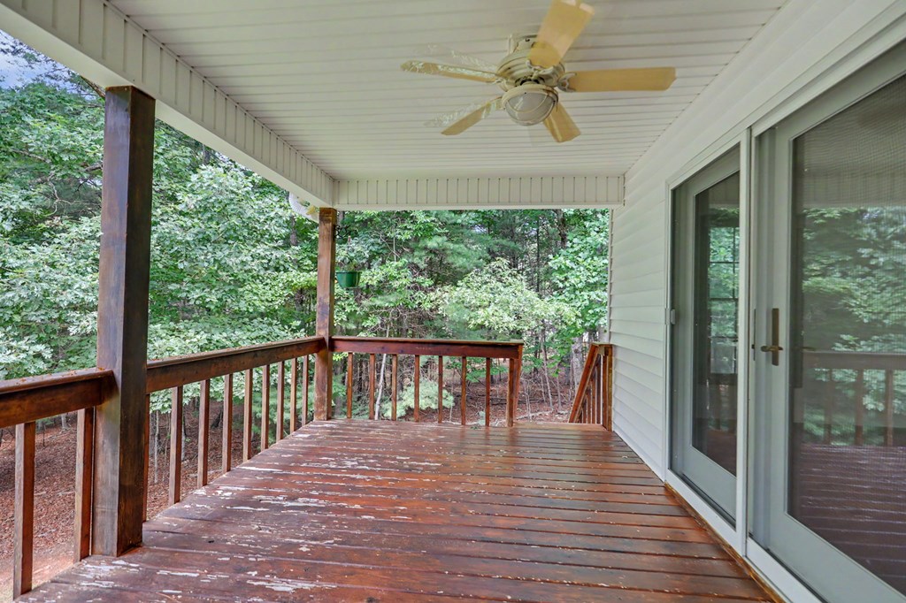 93 Lori Lane Property Photo 20