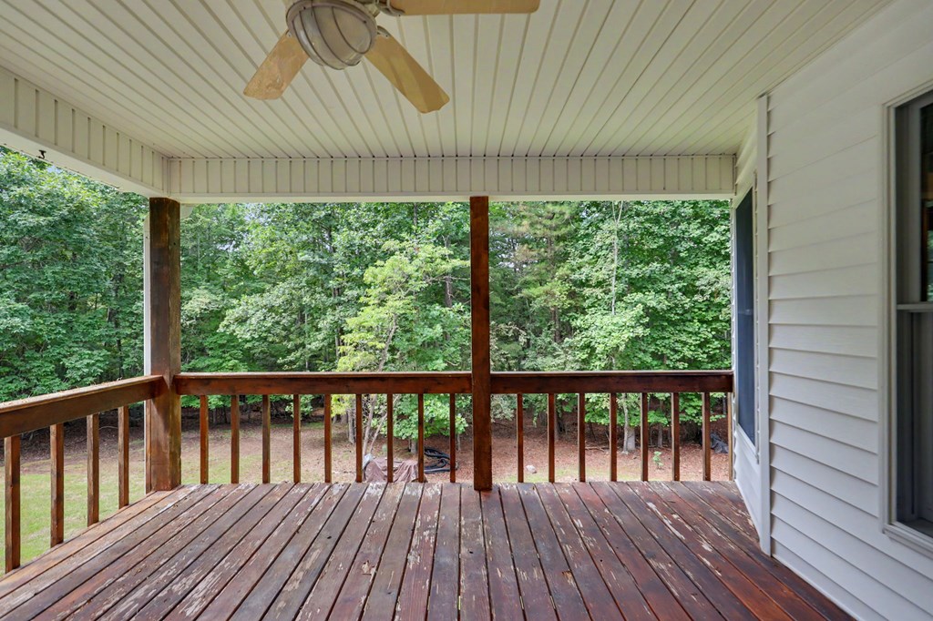 93 Lori Lane Property Photo 30