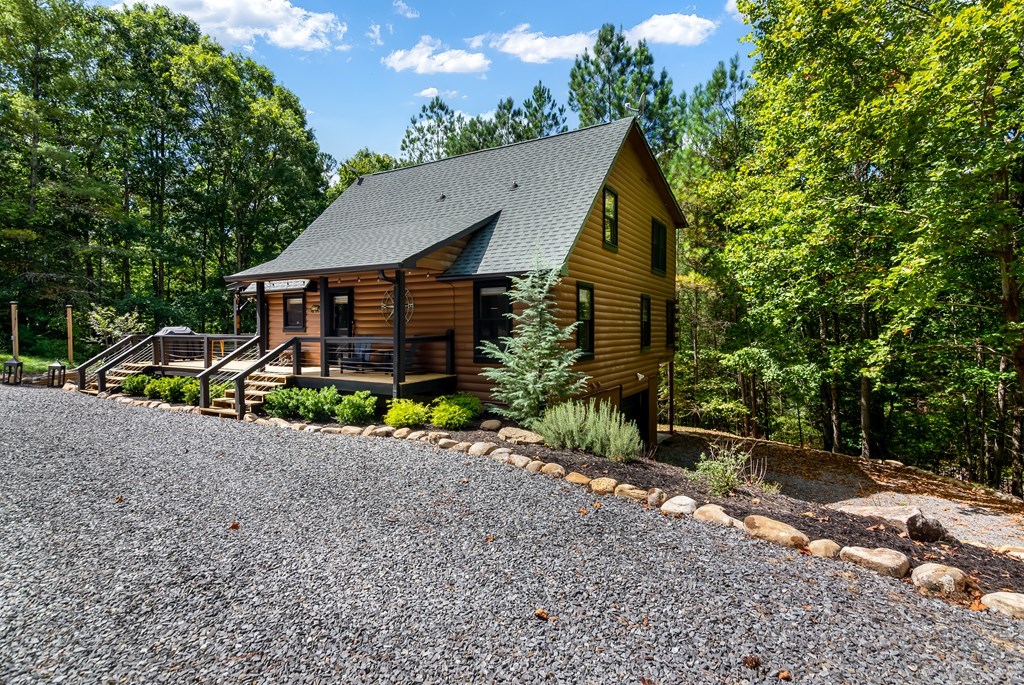 16 Toccoa Ridge Road Property Photo 3