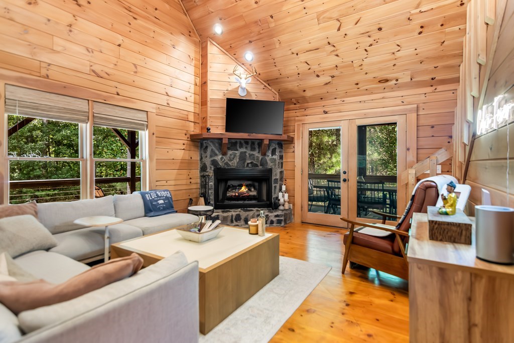 16 Toccoa Ridge Road Property Photo 6