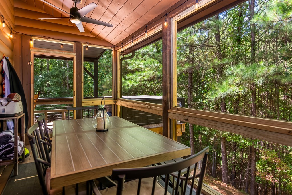 16 Toccoa Ridge Road Property Photo 14