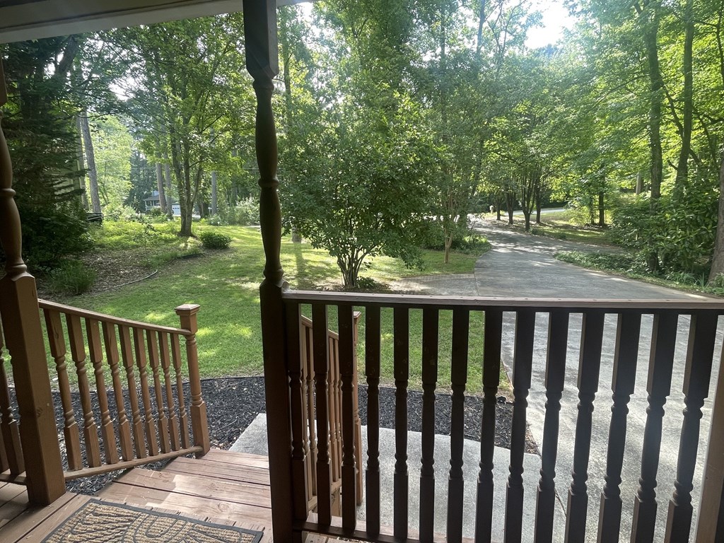 96 Frances Drive Property Photo 8