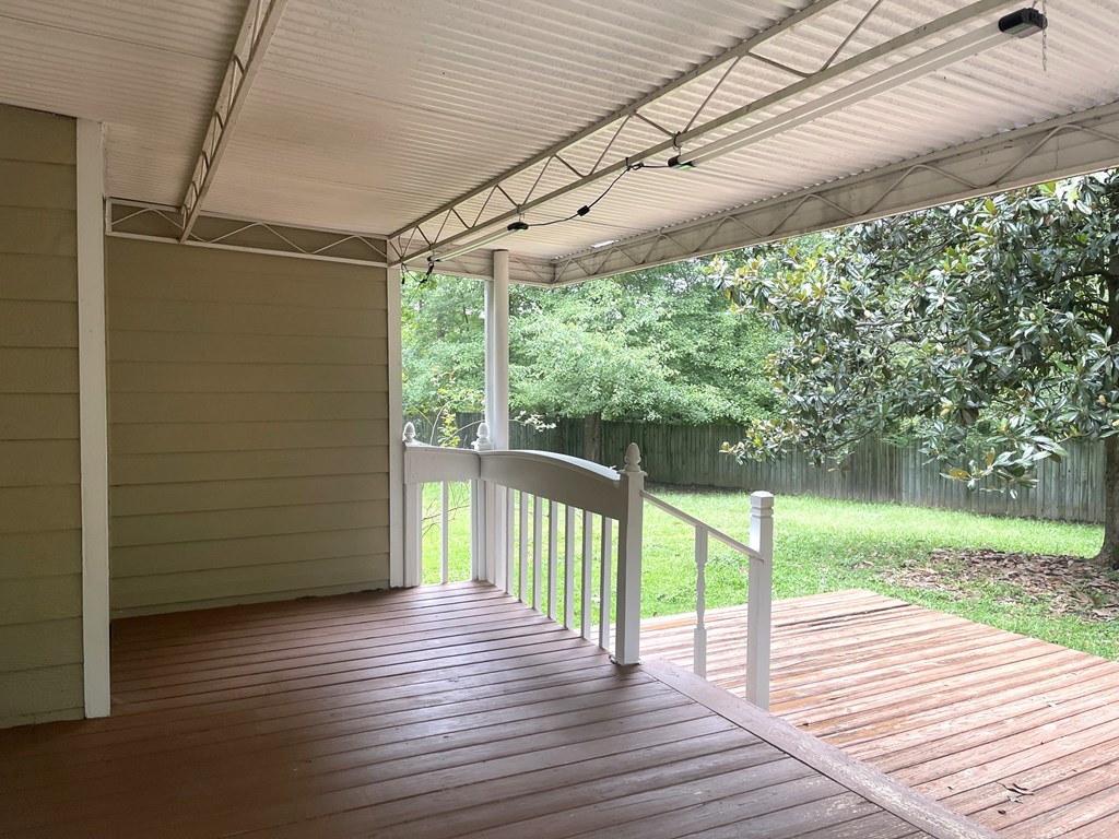 96 Frances Drive Property Photo 27
