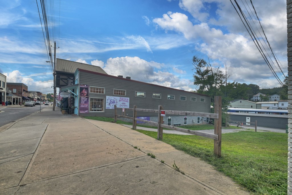 0.11 Ac E Main Street Property Photo 4