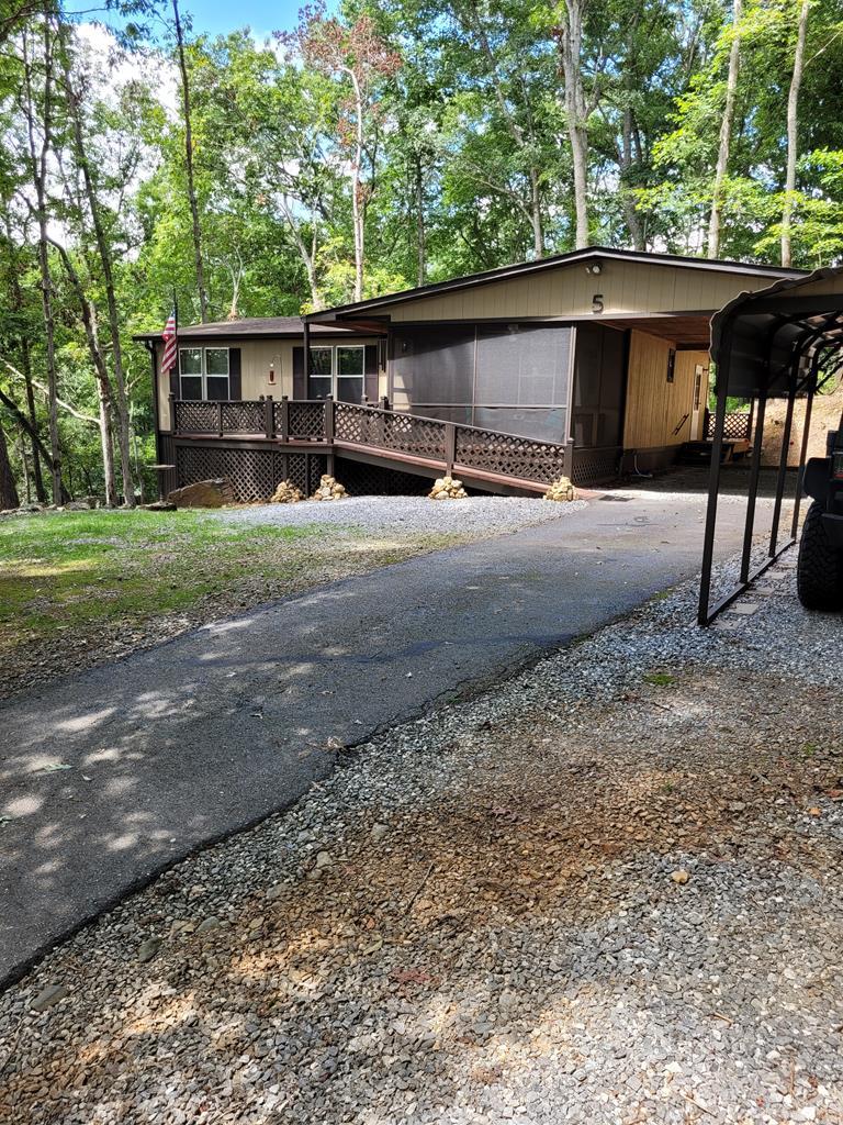 5 Pope Cove Trail Property Photo 2
