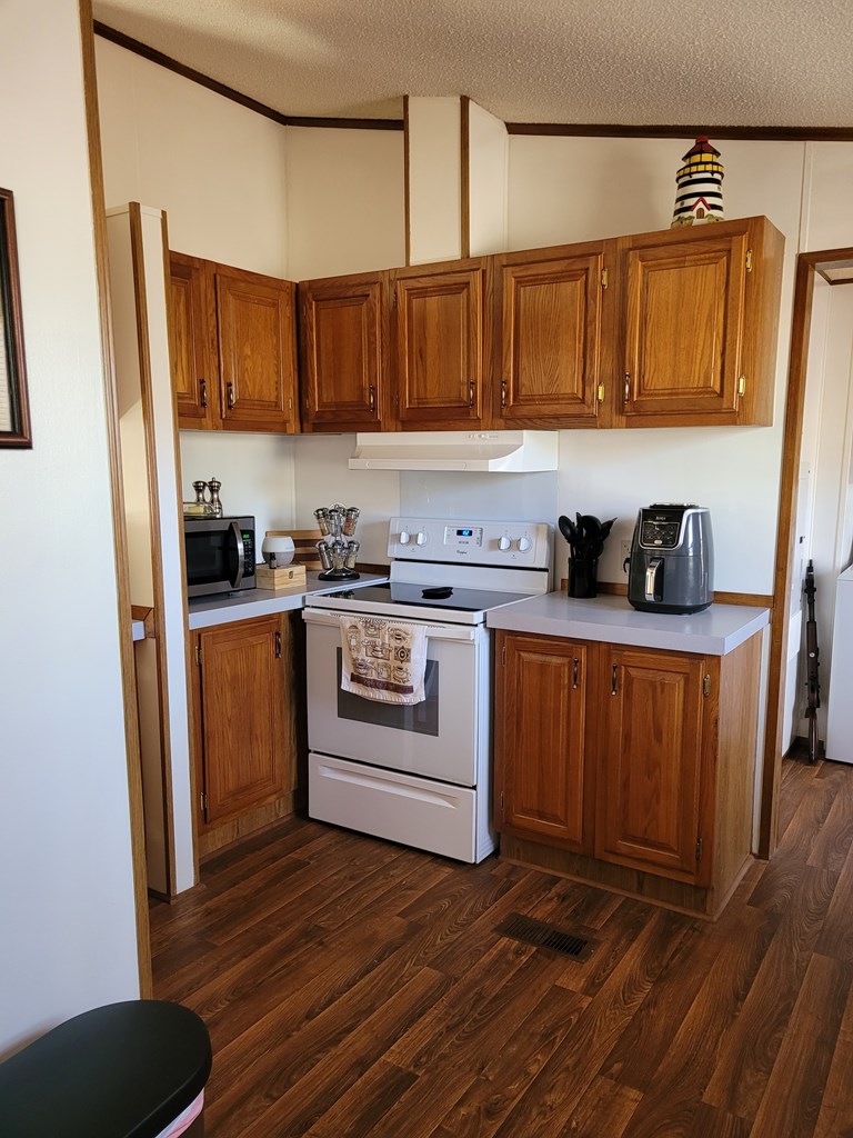 5 Pope Cove Trail Property Photo 26