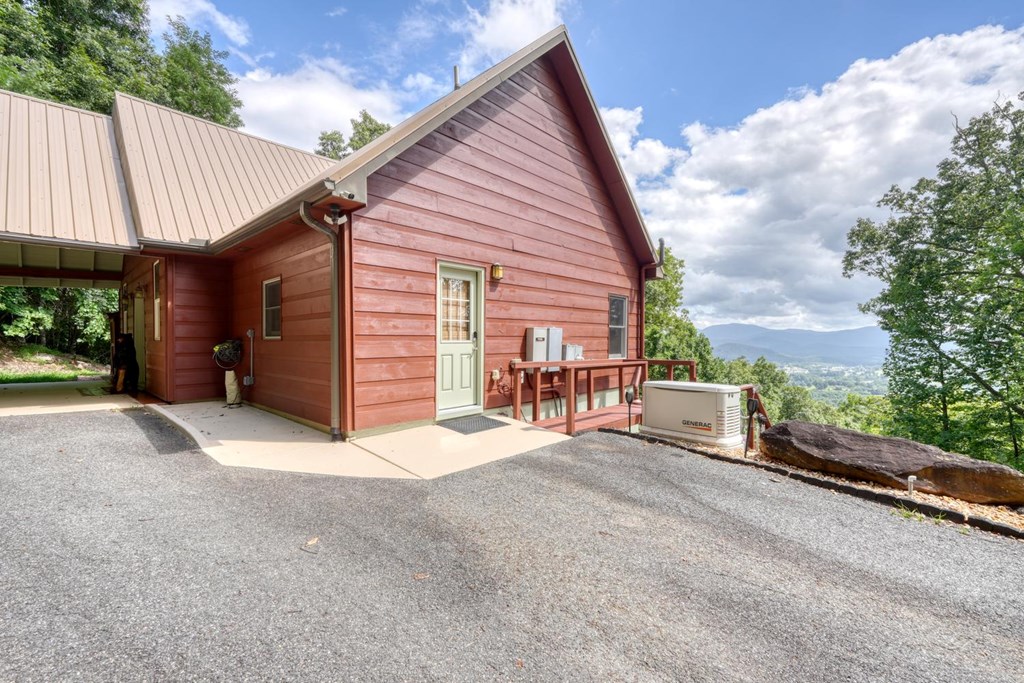 358 Kellie Drive Ii Property Photo 8