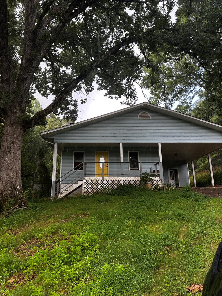 1634 Crisp Road Property Photo 1
