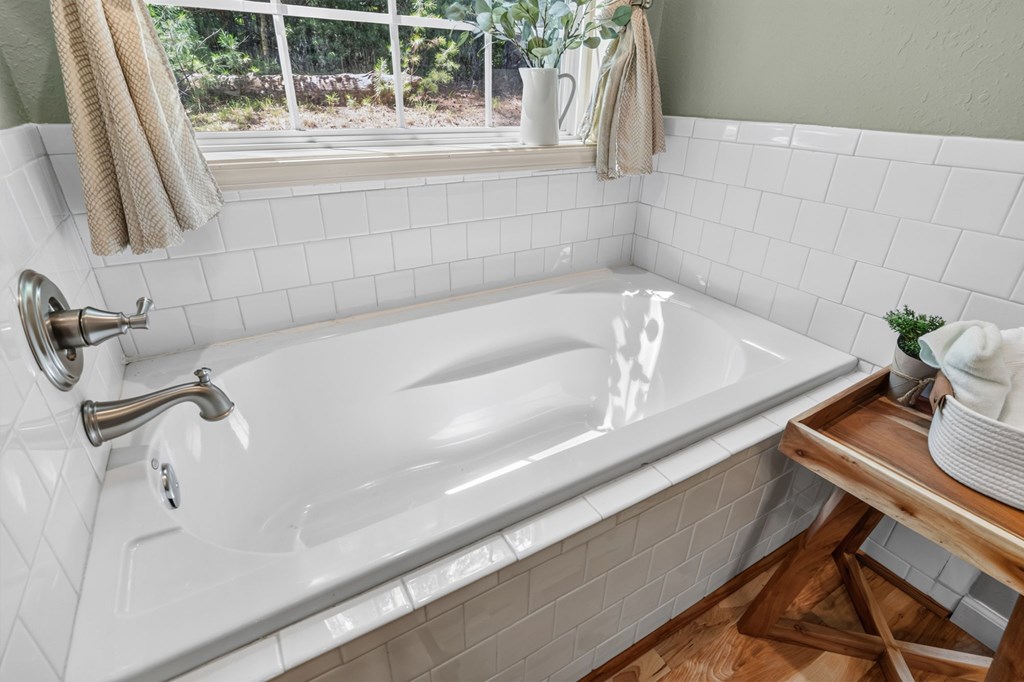 611 Monocle Drive Property Photo 45
