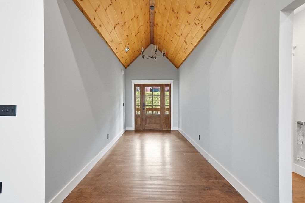 313 Jeff Drive Property Photo 8