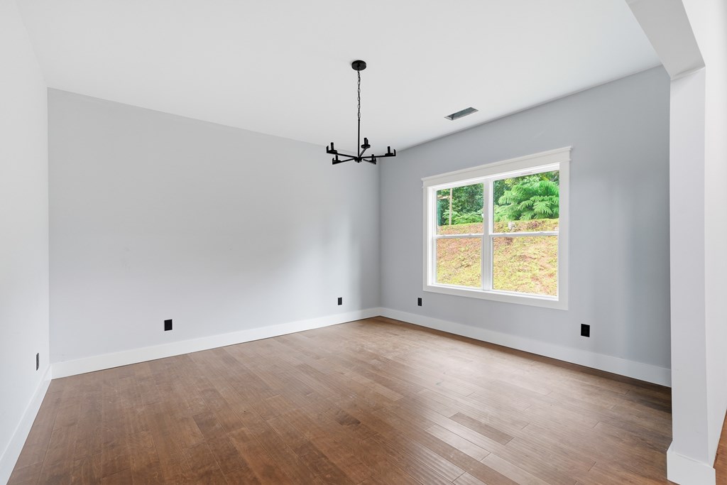 313 Jeff Drive Property Photo 17