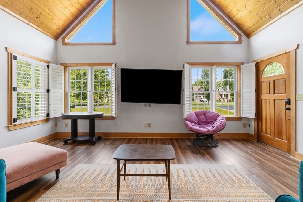 315 Cartecay River Run Property Photo 8