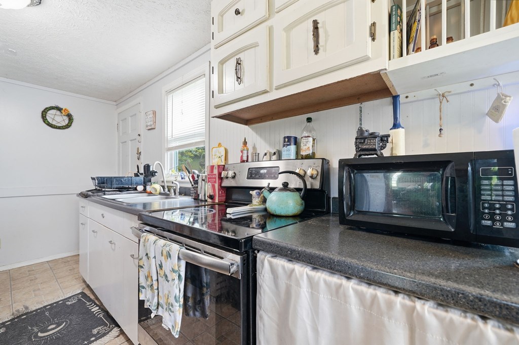231 Ada Street Property Photo 15
