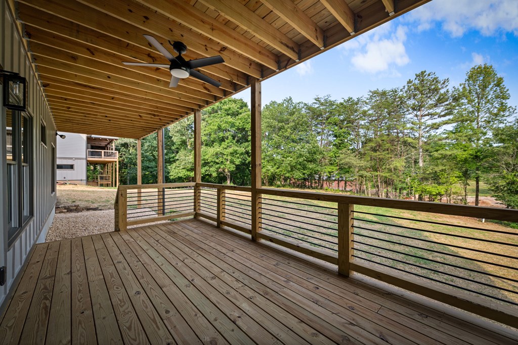 287 State Street Property Photo 18