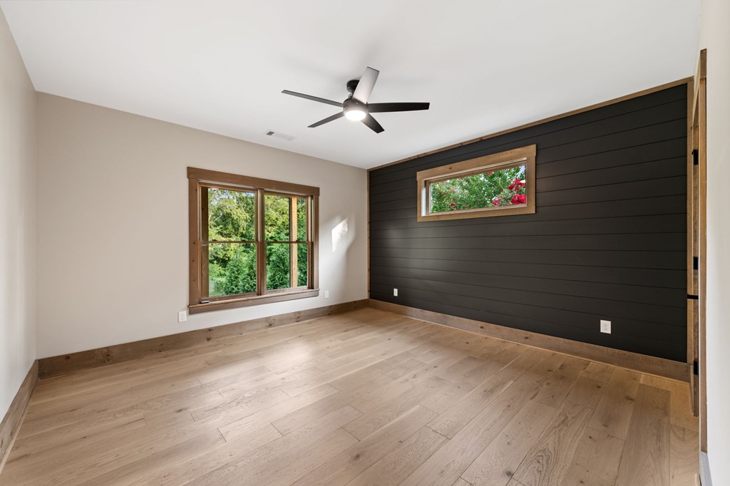 287 State Street Property Photo 80