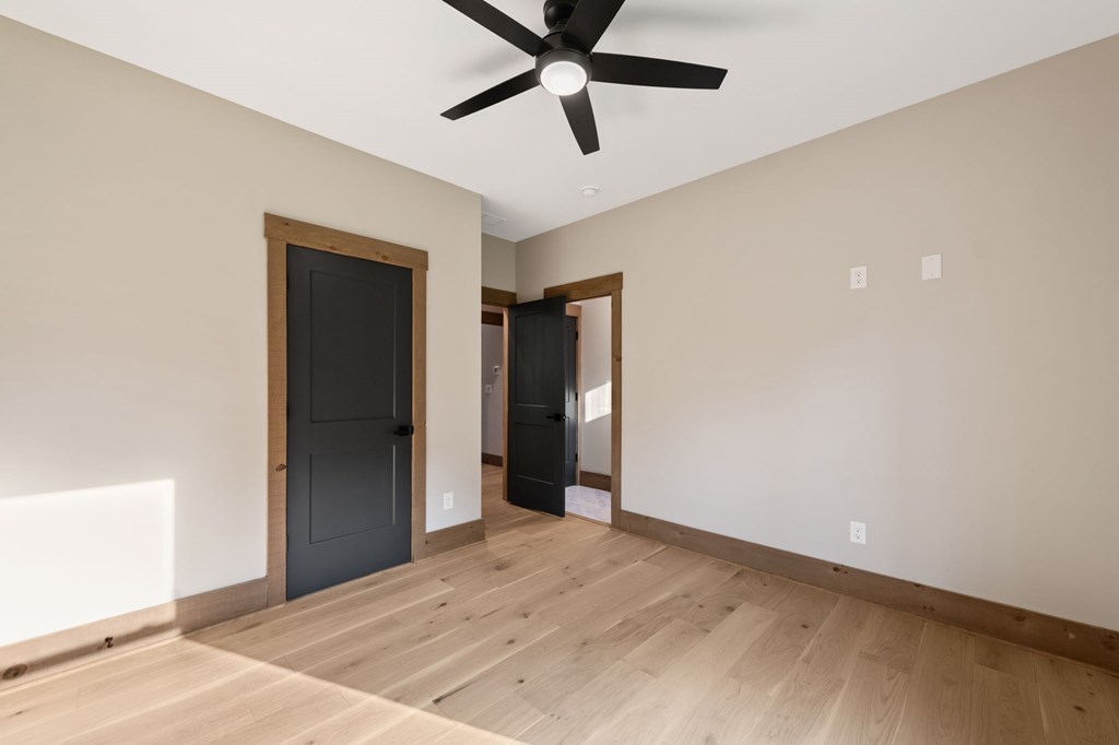 287 State Street Property Photo 83